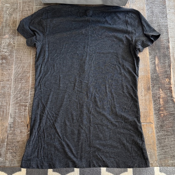 Dogs Weekend & Hawkeyes Ladies Bella Canvas tee Size Large.  Heather Grey - Picture 4 of 4